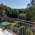 Apartament Tade